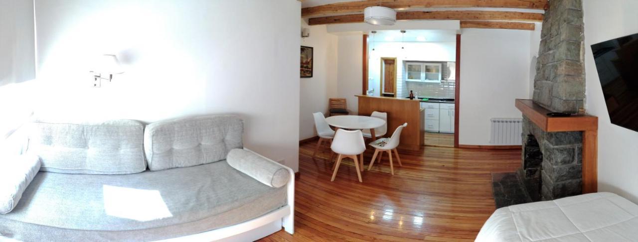 Casa Laura Bariloche Διαμέρισμα Εξωτερικό φωτογραφία
